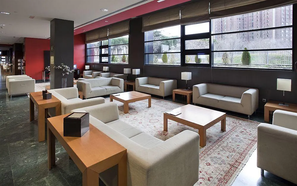 Ilunion Pio XII Hotell Madrid