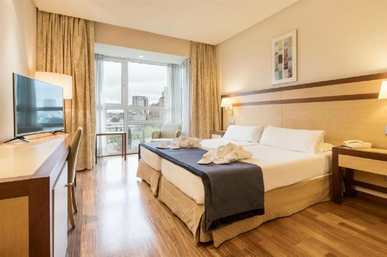 Ilunion Pio XII Hotell Madrid