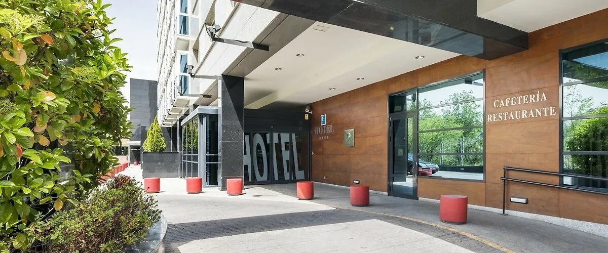 Ilunion Pio XII Hotel Madrid 4*,